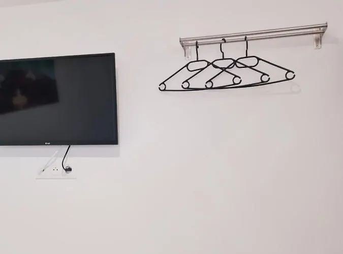 Vue Pour 4 Personnes Accès Direct Wifi Débit Gratuit *